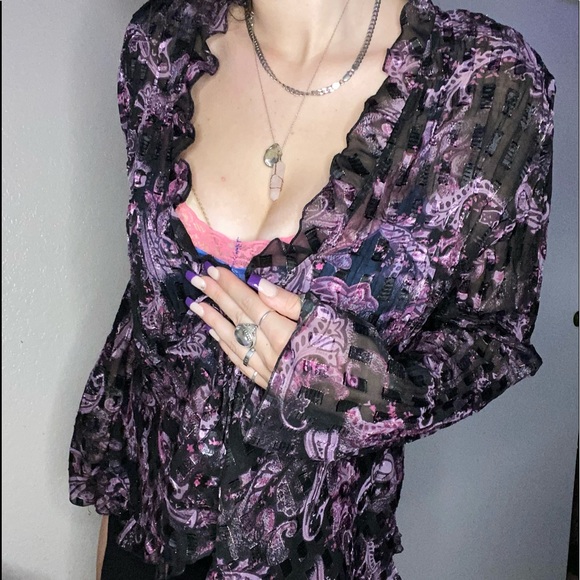 Top - Picture 5 of 9